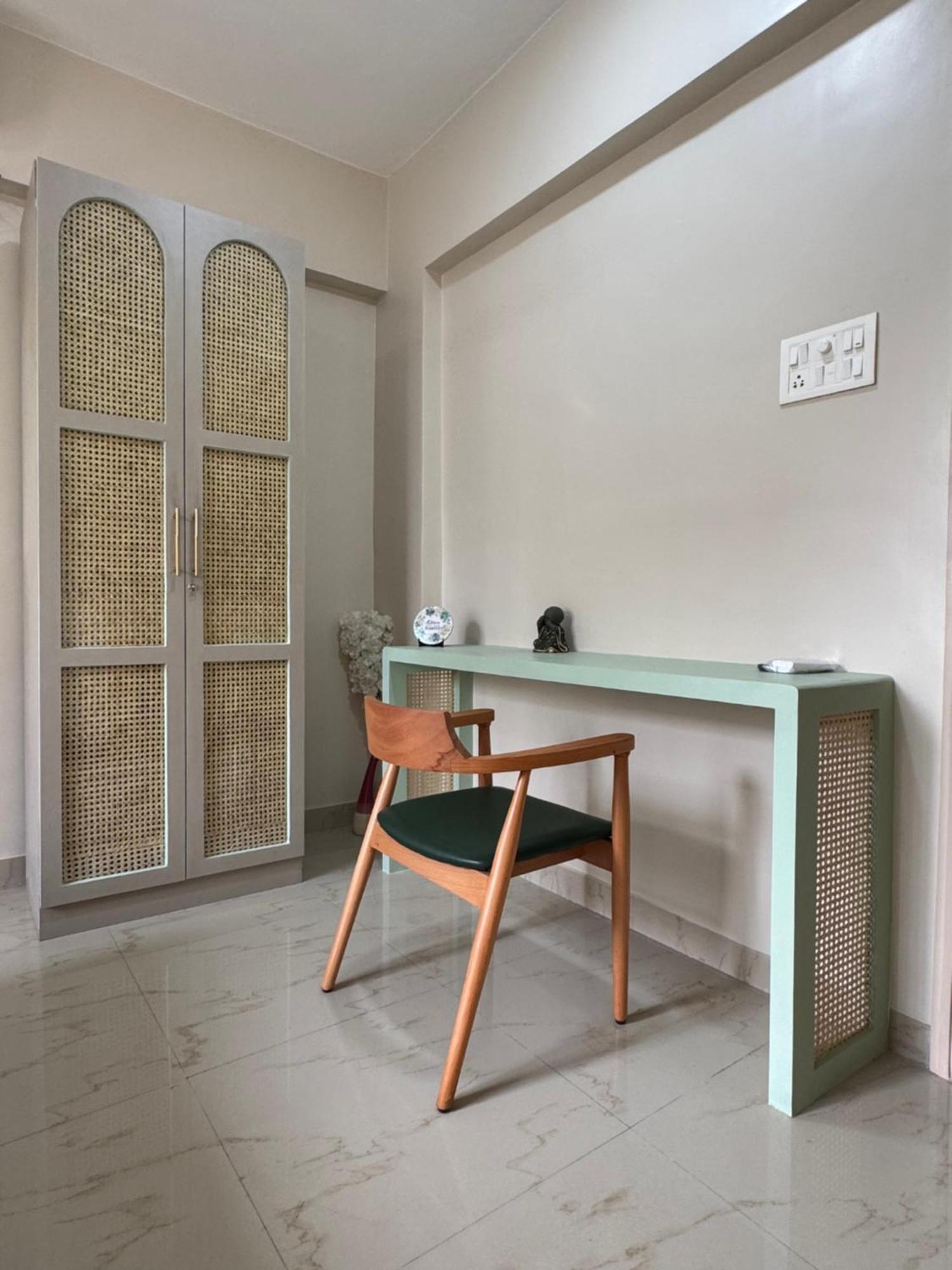 Cane - By Great Impressions Apartment Pune
